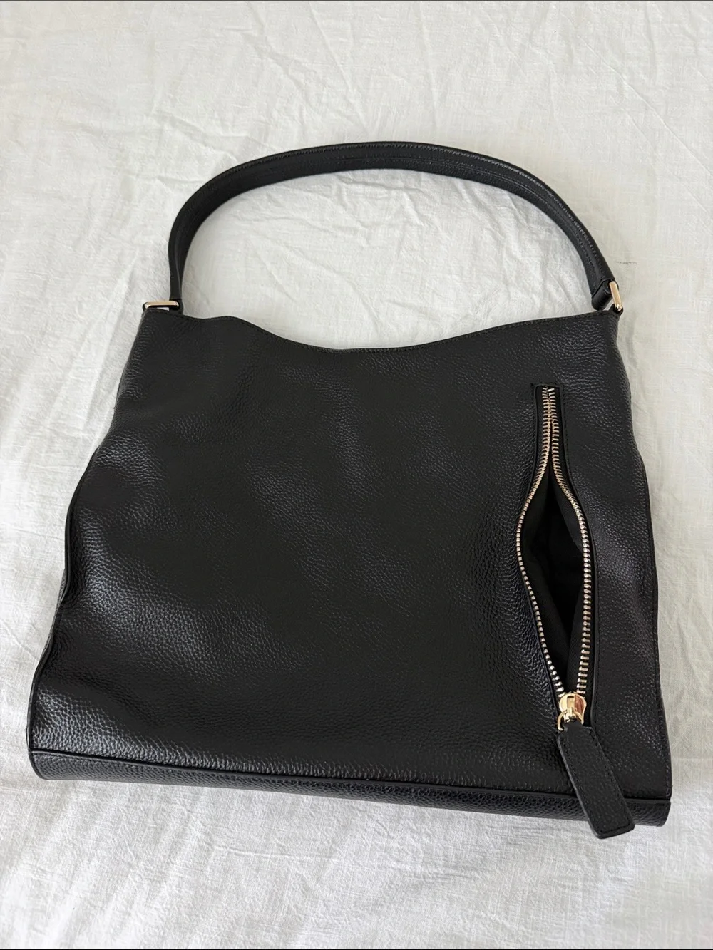 NWOT Tote Le Monde Florence Slouch Bag Black Pebbled Leather Quiet Luxury Hobo